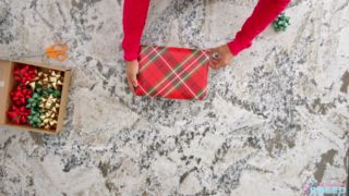 Anissa Kate – Cumming Down My Stepmoms Chimney On Christmas StepMom Christmas Creampie