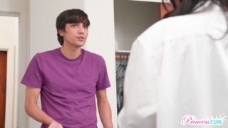 Lulu Chu – Everyone At School Recognized My Pussy School Pussy Recognition Taboo