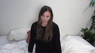 Yogabella – Jealous Mom Swallows Son’s Cum Possessive Taboo Creampie