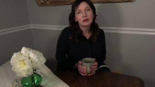 Bettie Bondage – The Loop Hole