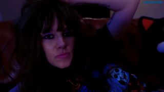 Sydney Harwin – Horror Movie Night With Sister