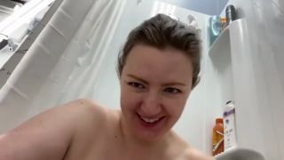 PerfectNipz – Bathtime Fun With Mommy